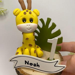 Torta figura giraffa, fatta a mano, primo compleanno bambini, topper per torta con animali, topper per torta con nome ed età, dolce regalo di compleanno