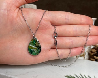 Marble necklace emerald green, handmade jewelry, elegant necklace silver, gift for Mother's Day, gift for Valentine's Day, for her