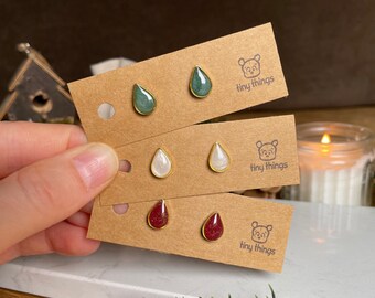 Minimalist drop-shaped earrings, gold setting, various colors, handmade polymer clay earrings, lead and nickel free, for her