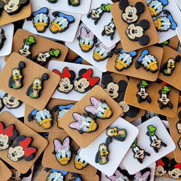 Disney Character Stud Earrings / Mickey Mouse / Minnie Mouse / Donald Duck / Daisy / Goofy / Pluto /Walt Disney World Vacation Accessories