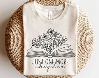 Boek met bloemen svg, nog één hoofdstuk svg, lezing leraar svg, boekenliefhebber svg, boekenwurm svg, florale lijntekeningen, beste leraar shirt svg