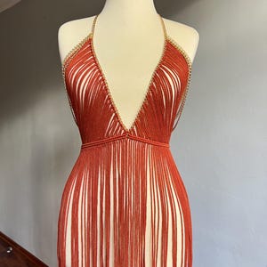 Vestido de franjas de macramê feito à mão: traje de festival boho terracota imagem 5