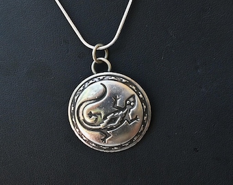 Vintage Hopi Sterling Silver Desert Lizard Pendant (1 1/2 X 1 1/4 inches) on new 17.5" sterling chain 12.3 grams