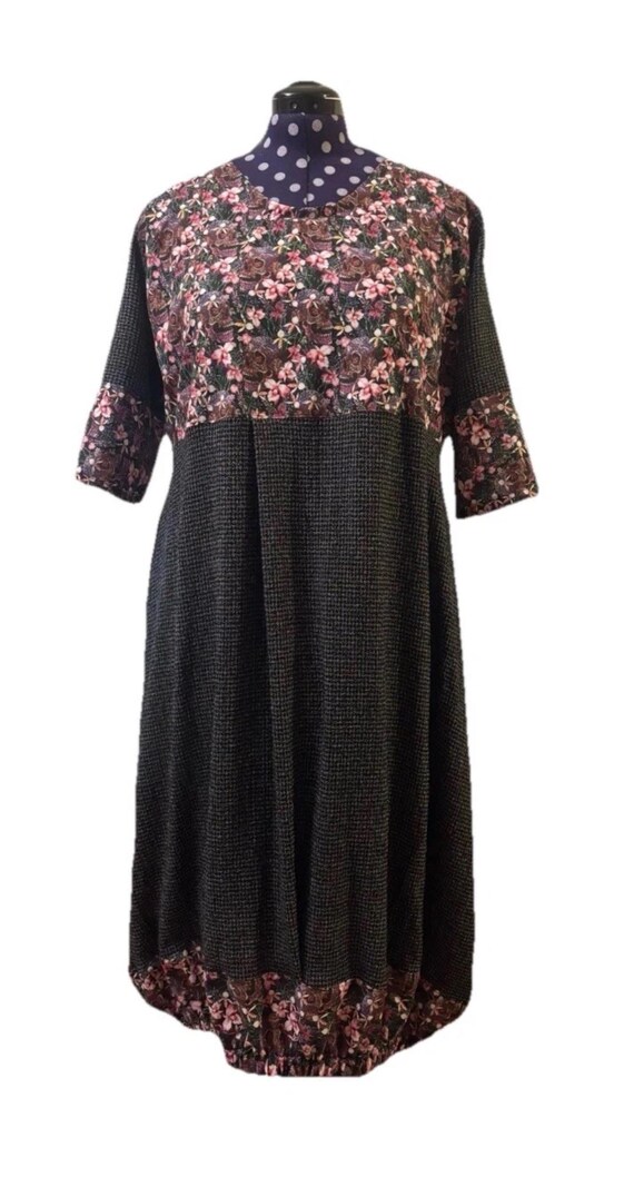 Plus Size Skull & Orchid Bubble Dress: Handmade Cotton Wool Blend