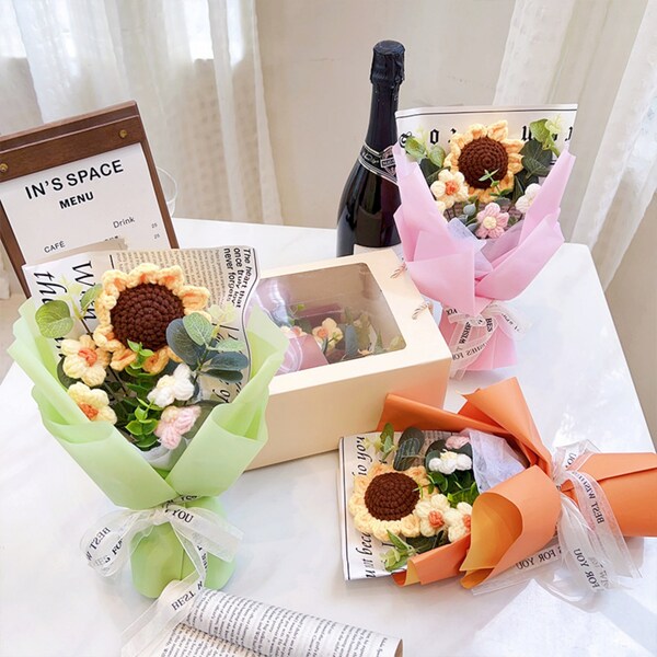 Bouquet de tournesols au crochet fait main, fleurs tricotées, cadeaux bouquet au crochet, cadeau d'anniversaire/fête des mères/anniversaire/mariage, cadeau pour elle
