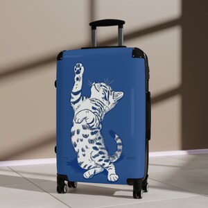 Stylish Cat Suitcase | Polycarbonate Shell, Swivel Wheels image 3