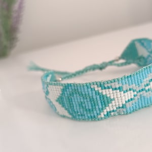 Simple Loom Beaded Bracelet Pattern with Miyuki Delica and Drop Beads for Art Deco Style