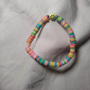 groovy move smiley bracelet!
