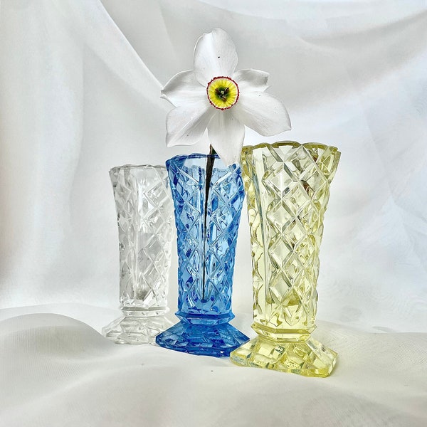 Bohemian Crystal Glass Bud Vase Jablonec Gablonz Glassworks SKLO Union Made in Czechoslovakia | Art Deco Pattern Clear Yellow Blue Color