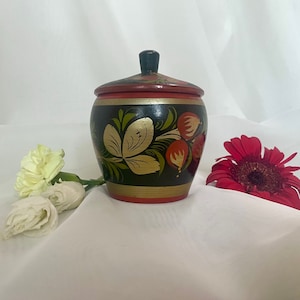 Khokhloma Box With Lid