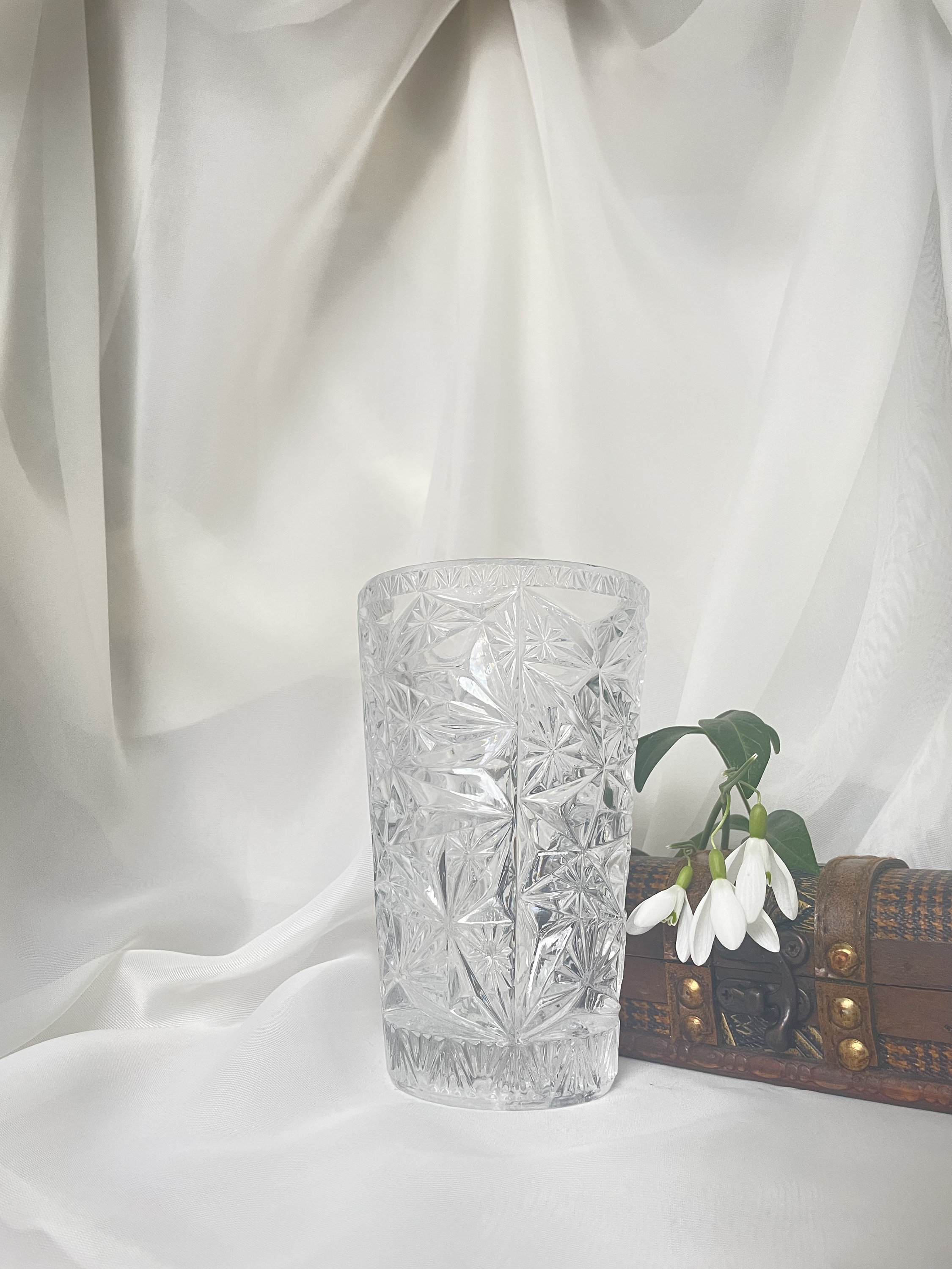 スウェーデン製 Gränna Glasbruk アートガラス 花瓶 箱付き ボヘミア チェコ トライアングル柄 厚手プレスガラス花瓶 - Etsy 日本