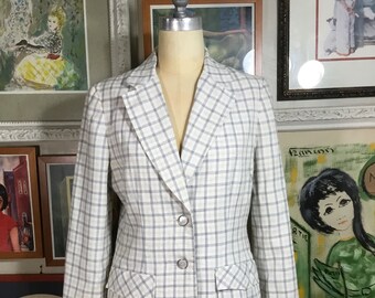 Dalton 1970’s Women’s 2 Piece Skirt Suit