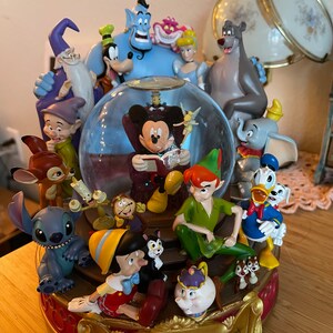 Wonderful World Of Disney ファンタジア スノーグローブ Disney Store Wonderful World Of Disney Snow Globe | eBay