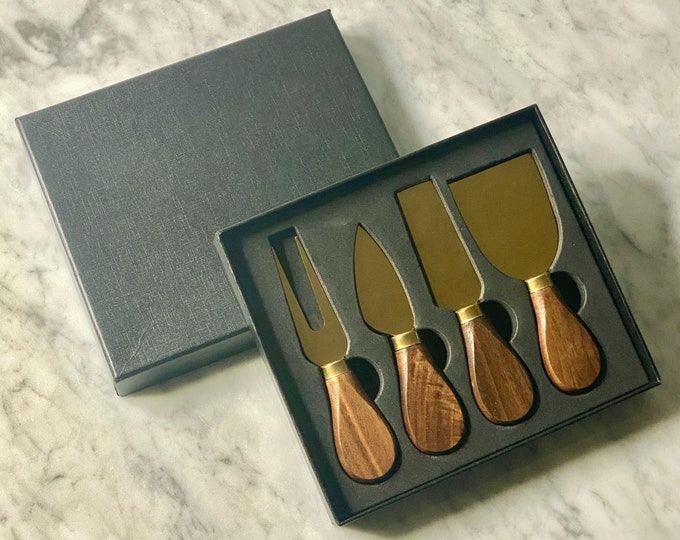 Cheese Knives - Set of 4 Walnut and Gold Finish - Encased in a gift box, this set is perfect for cheese enthusiasts and connoisseurs alike.