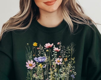 Vintage Pressed Flowers Sweatshirt, Boho Cottagecore Crewneck, Pastel Botanical Floral Sweater, Fairycore Oversized Wildflowers Sweatshirt