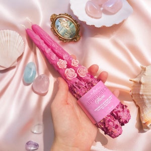 Bougies Aphrodite pour décoration d'autel Aphrodite Bougies Saint-Valentin pour cadeau Galentine Bougies sortilège d'amour pour magie glamour Bougies quartz rose