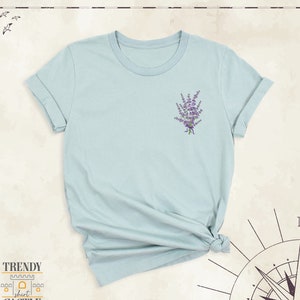 Lavender Pocket Shirt, Botanical Tee, Summer Shirt, Plant Mom Tees, Garden Shirt, Lavender Gift Shirt, Plant Lover Tee, Wildflower Women Tee