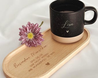 Personalisierte Tasse mit Name – Set aus Tasse und Tablett | Geschenk für Freundin – Tablett Besondere Menschen Gravur, Freunde Geschenkidee