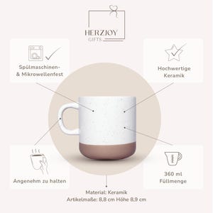 Rustikales Buchenholz-Tablett mit Kerzenhalter, ein perfektes Geschenk für Mama, Schwester, Freunde oder als Dekoration für den Esstisch. Das natürliche Holz und die Hartwachs-Beschichtung machen es zu einem praktischen und eleganten Accessoire. Geschenkidee für deine Freundin und bestie als Abschluss Geschenk JGA. Steingut Tasse. Personalisierte Geschenke