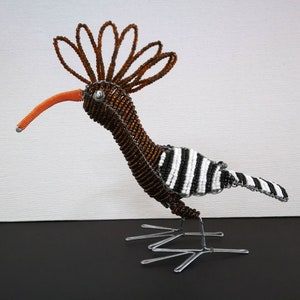 Bead Wire Bird, Wire Bird Sculpture, Bead Wire Bird Art, African Wire Art, Hippo Wire Bird, Wire Art Sculpture, Wire Bird Garden, Garden Art
