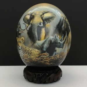 Big Five Decoupage Ostrich Egg - Ostrich Egg Ornament, Ostrich Eggs South Africa, Wildlife Ostrich Eggs - African Decor - African Gifts