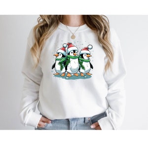 Christmas Penguin Sweatshirt, Funny Christmas Sweater, Penguin Gift, Merry Christmas Sweat, Penguin Lover Sweatshirt, Cute Holiday Apparel 画像 3