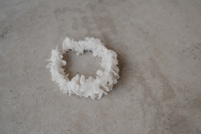 Selbstgenähter 3D Blüten Braut Haarreif ecru image 1