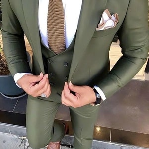 Men Three Piece Green Colored Suit,Custom Made Wedding Suits,Wedding Terracotta Suit, Double Breasted vest Olive Green Wedding Suits For Men