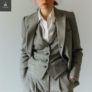 Grey Dressy pant suits for Women , suit for women, Two piece suit , Women Wedding Suit, Women suit, Women formal wear  | Wedding Weaves