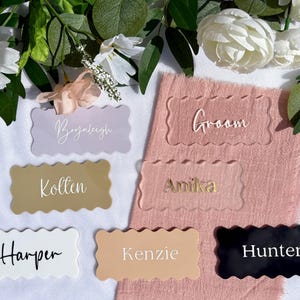 Marque-places personnalisés en acrylique ondulés, marque-places en acrylique personnalisés, marque-places de décoration de mariage de luxe, marque-places pour mariage