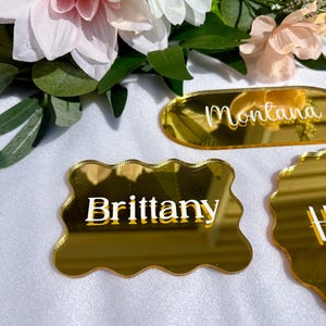 Marque-places personnalisés en acrylique doré miroir | Décoration de table de mariage élégante | Marque-places dorés miroir personnalisés | Décoration de table de mariage de luxe| Acrylique
