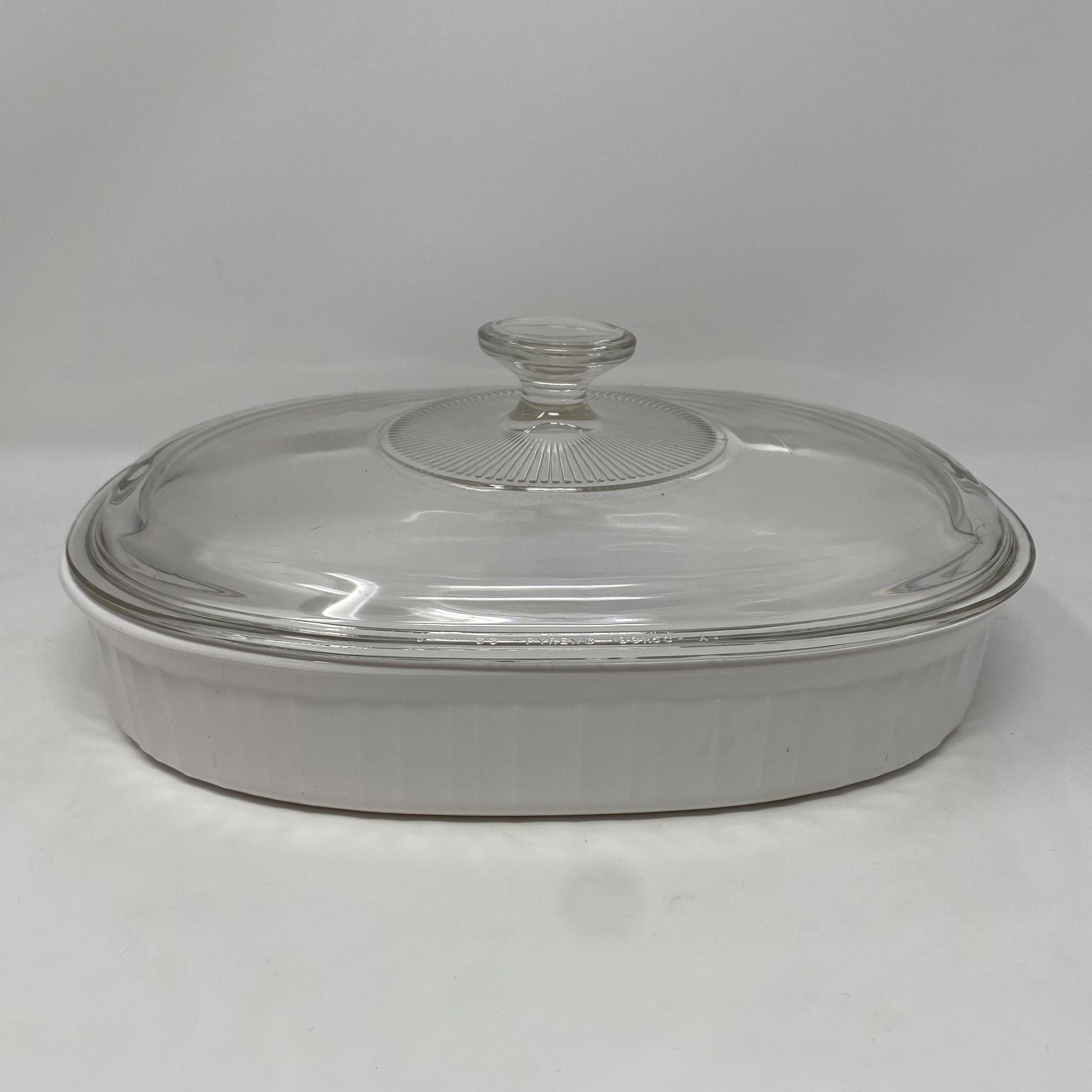 Vintage Corning Ware French White Casserole F-6-B (1.8L) Covered Roaster With Pyrex Lid.