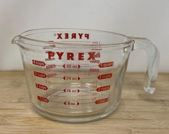 Vintage Pyrex 1990s 4 Cup, 1 Liter, 32 Oz, 1000 ML, All Capital Red Letters Measuring Cup. Preowned With Flaws.