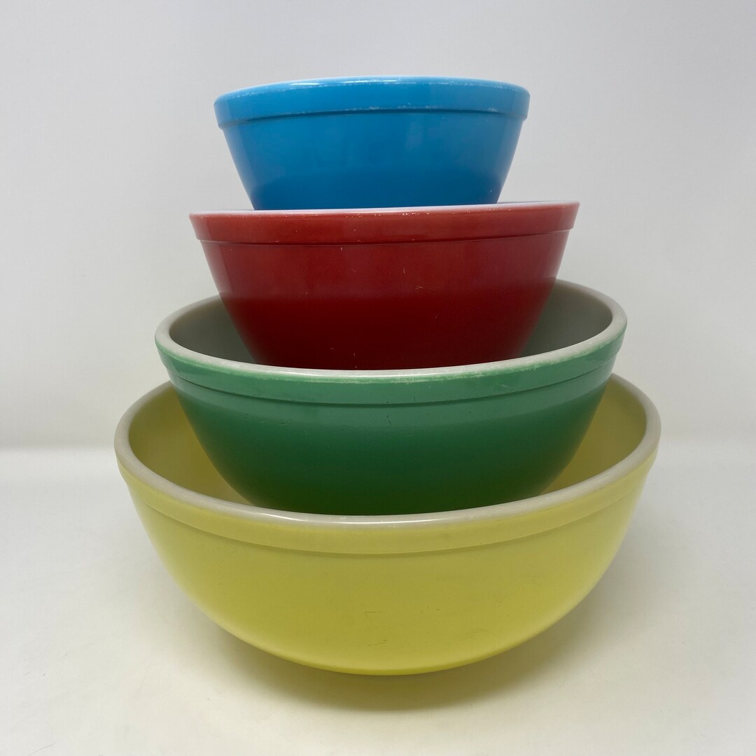Pyrex Original 1940s Primary Colors Nesting Mixing Bowl Set. No Chips ...