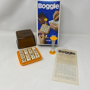 Vintage Boggle Hidden Word Game. Complete Game.  Parker Brothers Circa 1976
