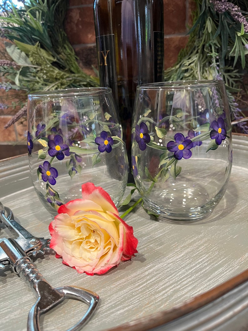 Violets 20 Oz Stemless Wine Glasses - Etsy
