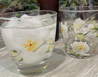 White simple but elegant floral 13 oz Thick bottom Old Fashioned glass