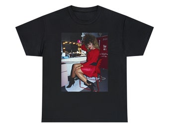Tina Turner Aesthetic Retro Vintage 70s Inspired T-Shirt, Minimal Graphic Bootleg Black T-Shirt, Tina Turner 70s Music Shirt, Gift For Fans