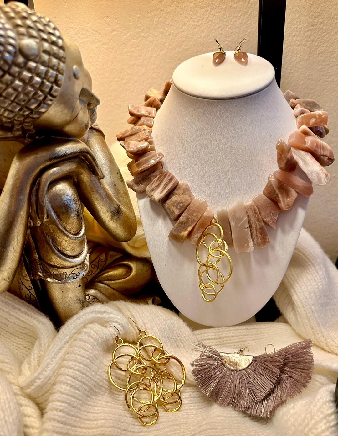 •LUNA• laguna lace agate + peach moonstone + mixed metal necklace (16