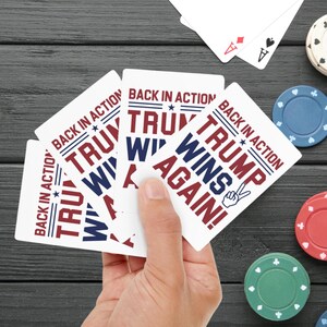 Trump Wins Again Custom Poker Cards - Perfeito para noites de jogos, eventos políticos, presentes para amantes de pôquer, artigos para festas, itens de colecionador