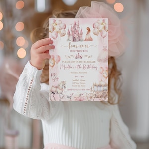 Vier-immer eine Prinzessin Geburtstagseinladung Vorlage, 4. Geburtstag Mädchen magische Party einladen, Sofort Download, Schloss einladen, Prinzessin Party