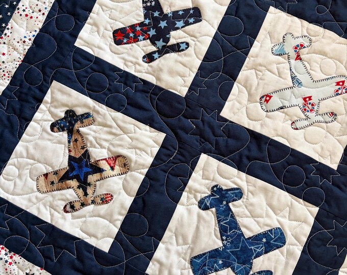 Airplanes Baby Quilt - Etsy