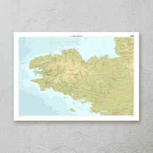 Impresión de mapa de Bretaña (Francia): arte topográfico decorativo para pared en tamaño A1/A2, obra cartográfica en papel de primera calidad, regalo de viaje original.