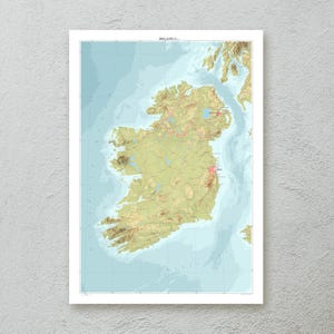 Impressão de mapa da Irlanda — arte decorativa de parede com mapa topográfico em tamanho A1/A2 — papel premium — arte cartográfica — presente de viagem original