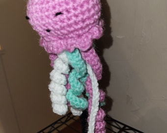 Medusas de ganchillo, medusas amigurumi, medusas colgantes, vida marina