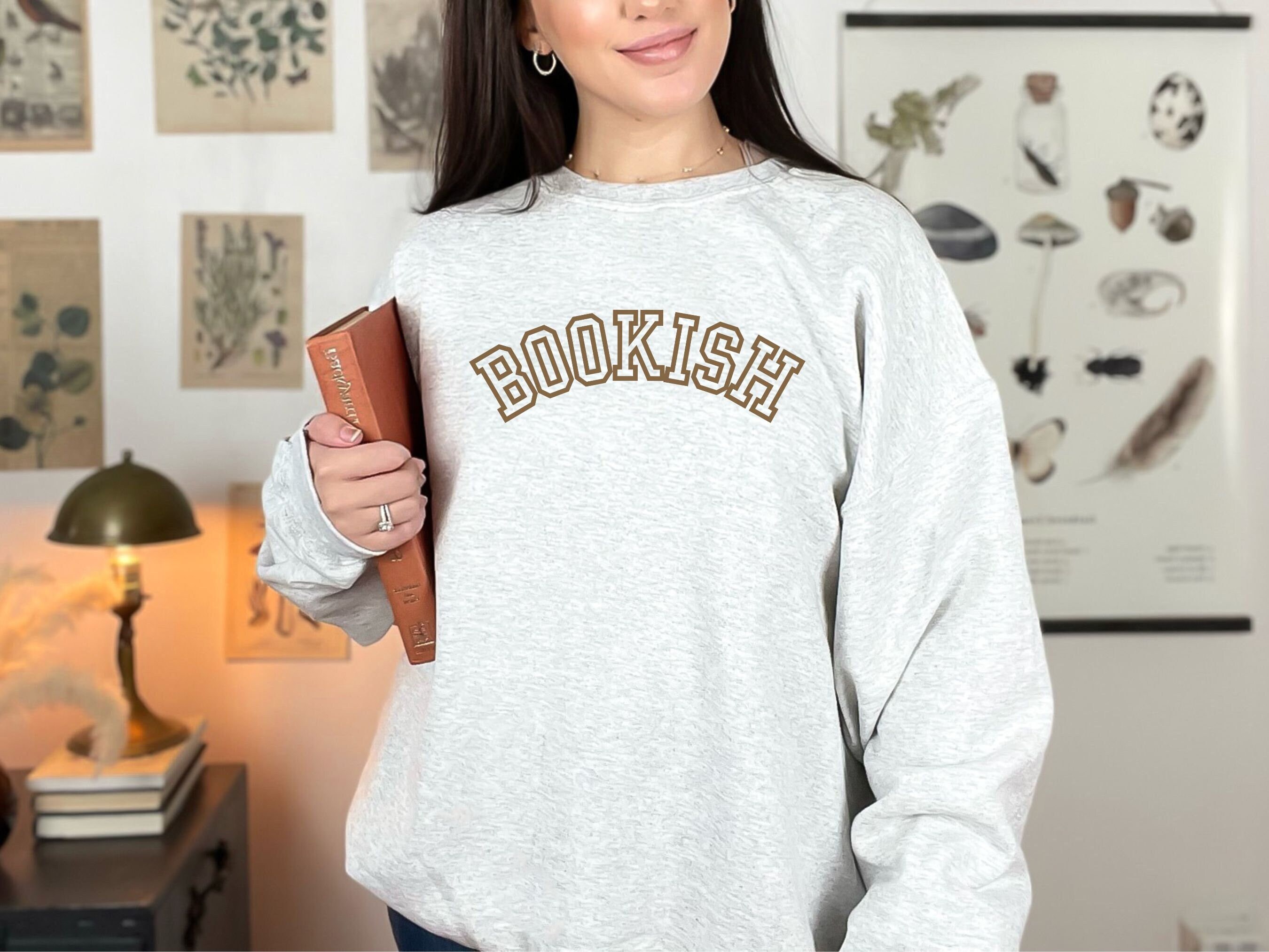 Livres, amoureux des livres, cadeau pour amoureux des livres, chemise pour amoureux des livres, cadeau pour amateur de lecture, cadeau bibliothécaire, sweat livresque, j'aime lire, cadeau ami