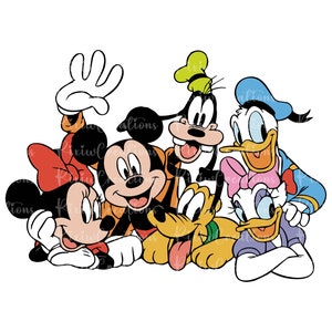 Puede incluir: Un grupo de seis personajes de dibujos animados, incluyendo Mickey Mouse, Minnie Mouse, Goofy, Donald Duck, Daisy Duck y Pluto, están sonriendo y mirando al espectador. Los personajes están todos en sus colores característicos y tienen sus características distintivas.