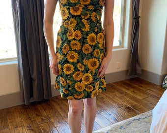 1960s sunflower sun dress sheath shift apron style 60s