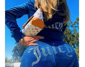 Juicy Chándal Traje de pista Conjunto de dos piezas Coture Conjuntos de pantalones para mujer / Chándal de terciopelo Y2K / Traje de sudadera vintage