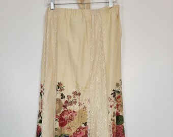 Vintage 1970s Tumbleweeds Cream/Blue Floral and Lace Poly/Rayon Belted Maxi Prairie Skirt Women's 28x40 Phoenix, Arizona